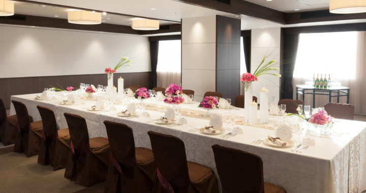 Elegant japanese modern style meeting room 'Yuki Sora' hall in white and brown colours