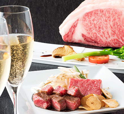 神戸ビーフ(ロース)食べ放題&乾杯用グラスシャンパン