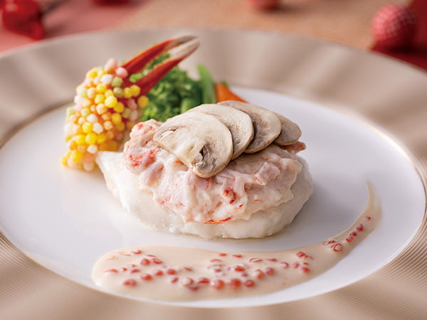 真鯛と紅ズワイガニのクッサン 白ワインソース