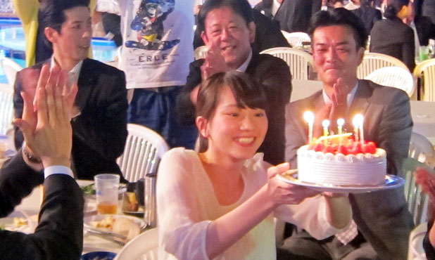 ビアガーデン 誕生日ケーキ 千里阪急ホテル 大阪 阪急阪神第一ホテルグループ