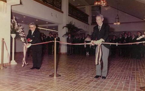 竣工パーティー