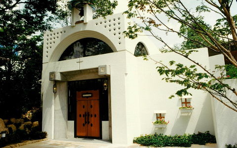 「クリスタルチャペル」完成