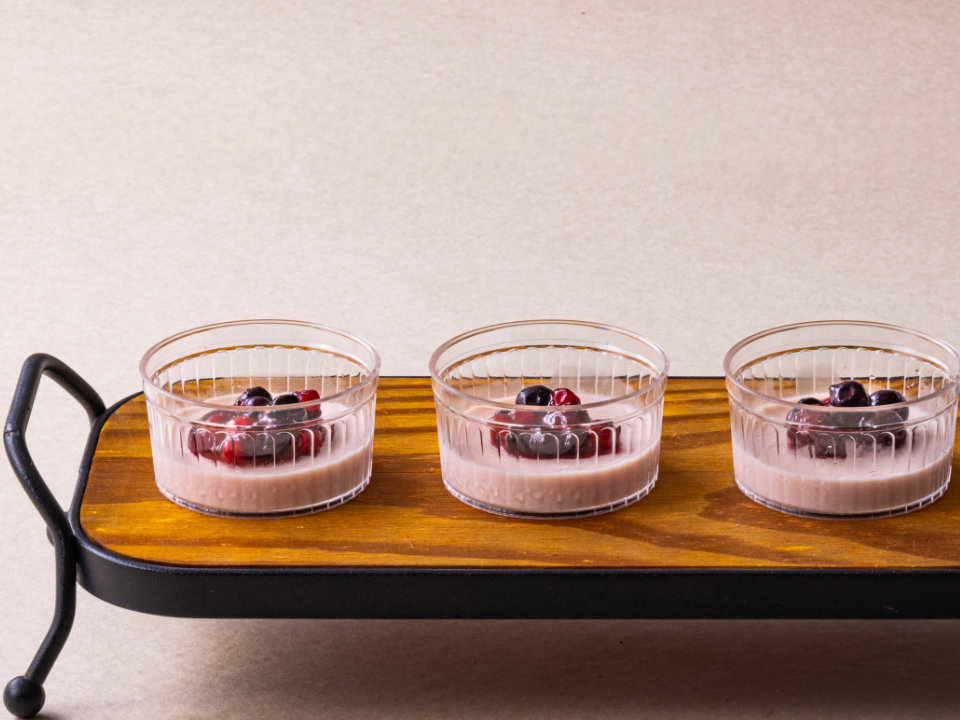 苺のパンナコッタ