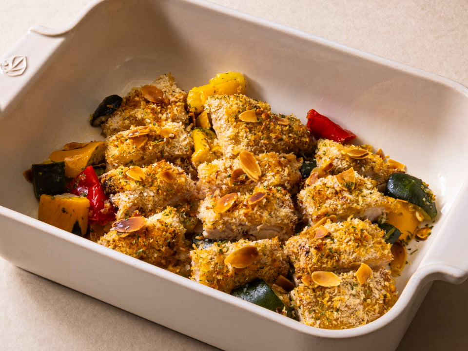 鶏肉のアーモンドパン粉焼き（トリュフソース）