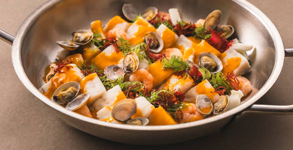 白身魚と魚介のニューバーグ風