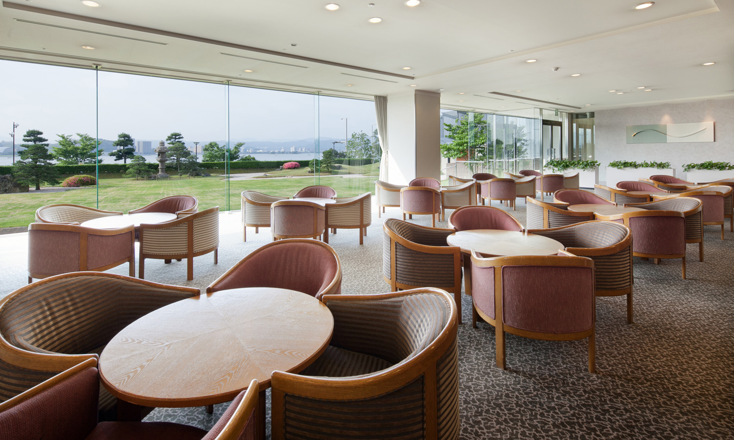 Lobby and lounge Soleil | Hotel Ichibata | Hankyu-Hanshin-Daiichi Hotel