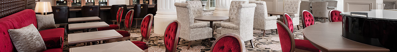 ラウンジ「ルネサンス」