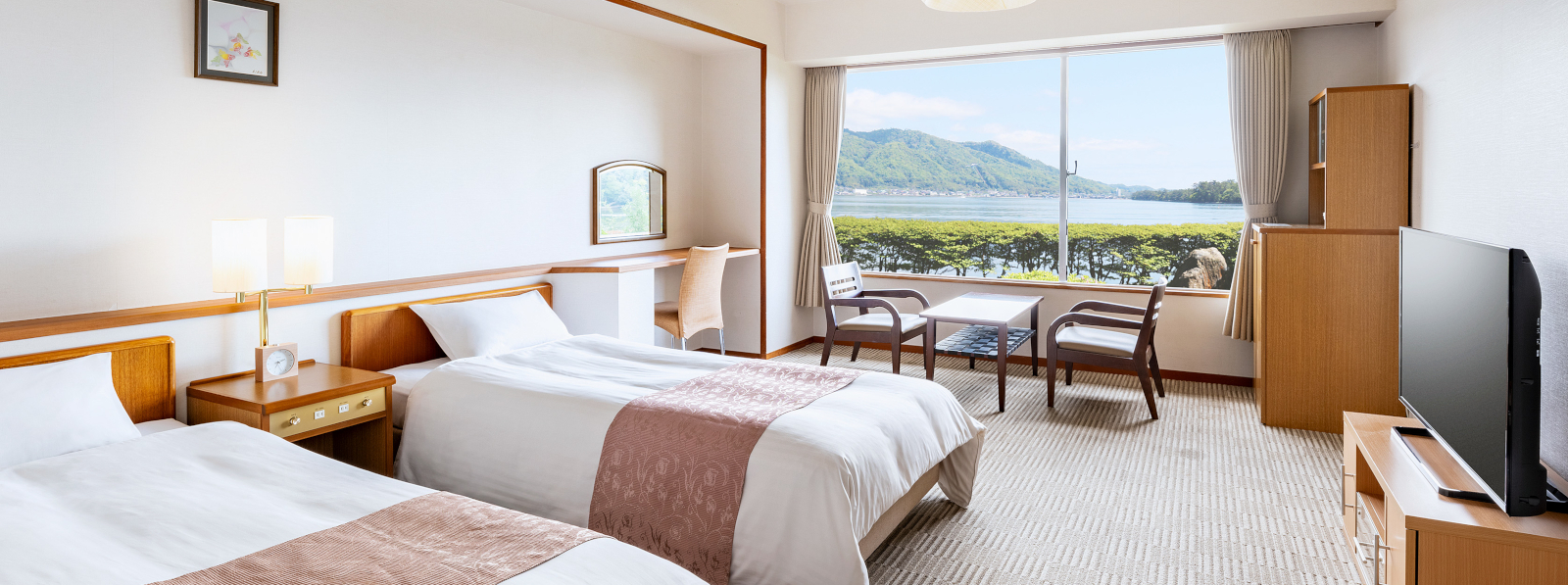 海側洋室ツイン（オーシャンビュー）