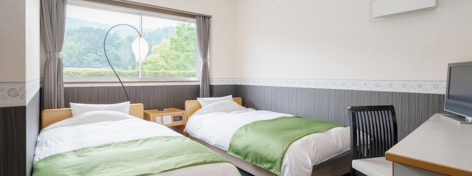 【禁煙】山側洋室ツイン