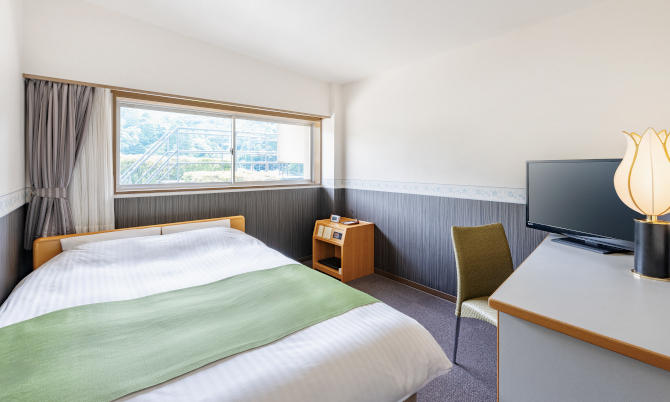 【禁煙】山側洋室ダブル