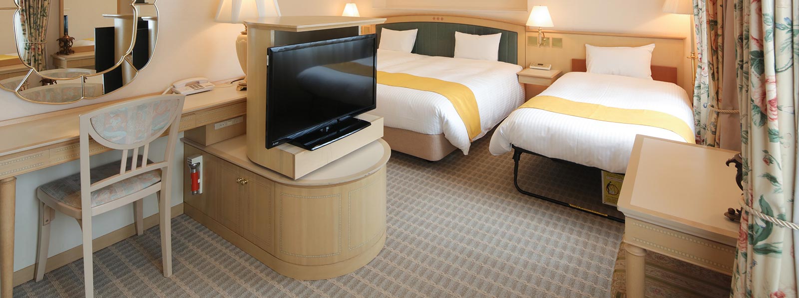 デラックスツイン 4名様用 東京第一ホテル錦 名古屋市 阪急阪神第一ホテルグループ