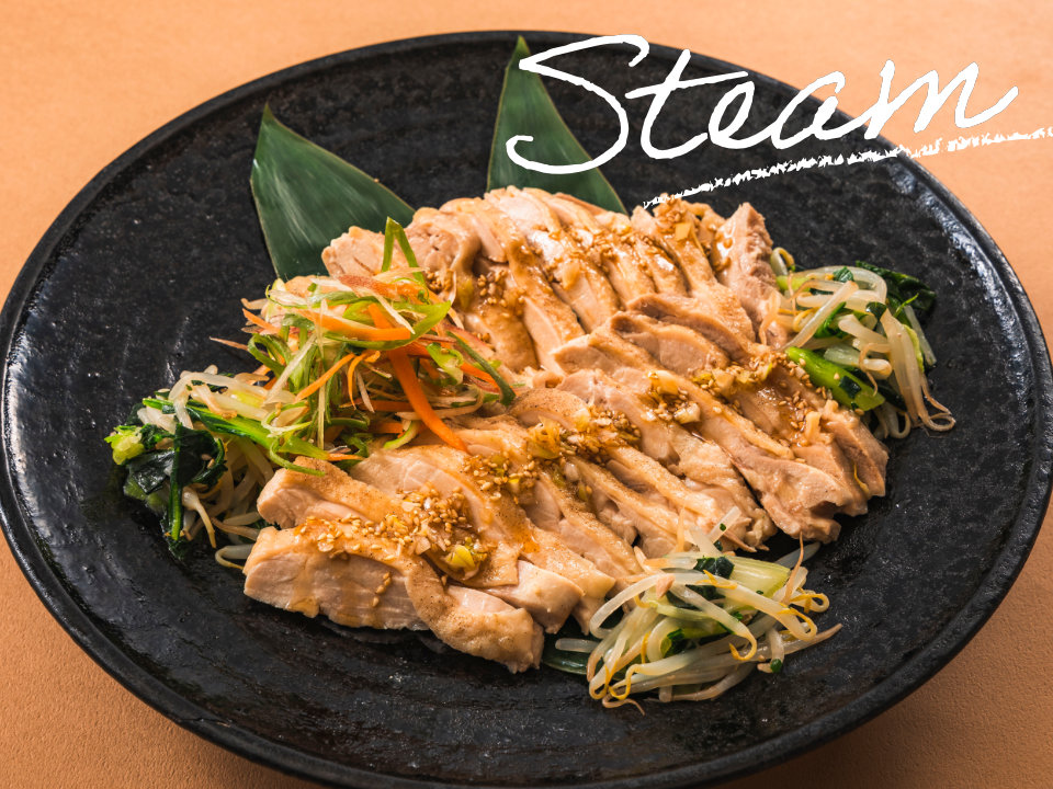 蒸し鶏と香味野菜のアーモンドソース