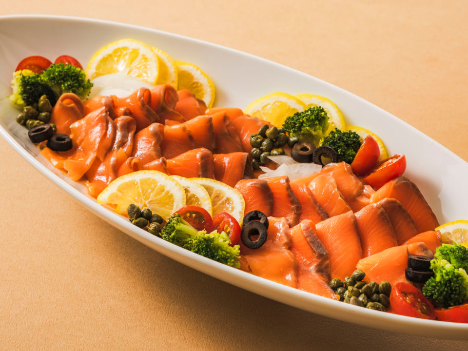 スモークサーモン レモン風味