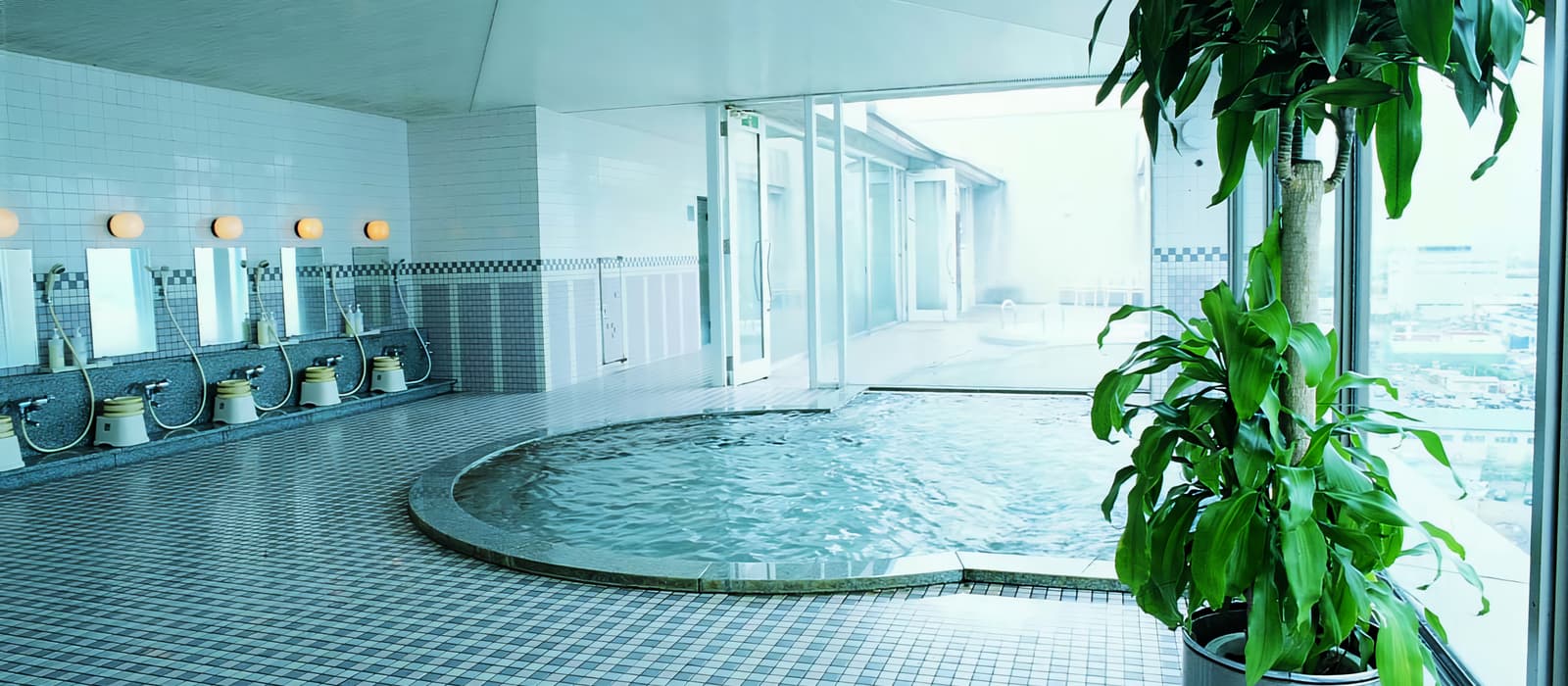 大浴場 天然温泉 みはらしの湯