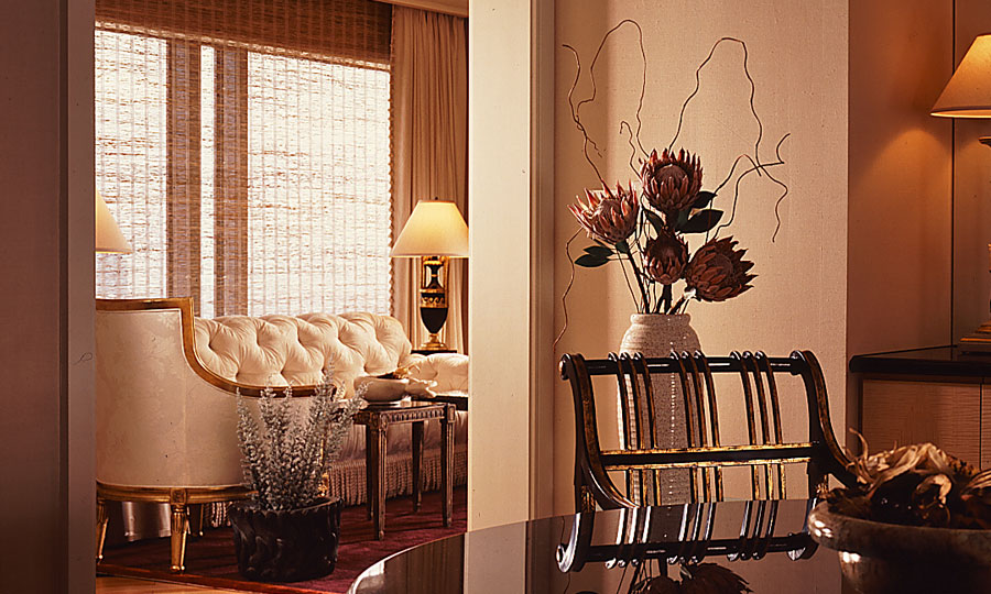 インターナショナルスイートのテーブル